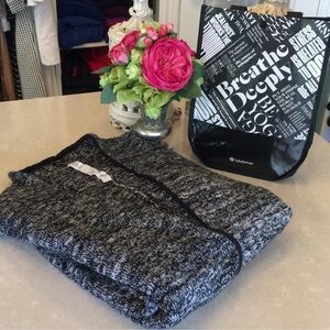Lululemon sweater
